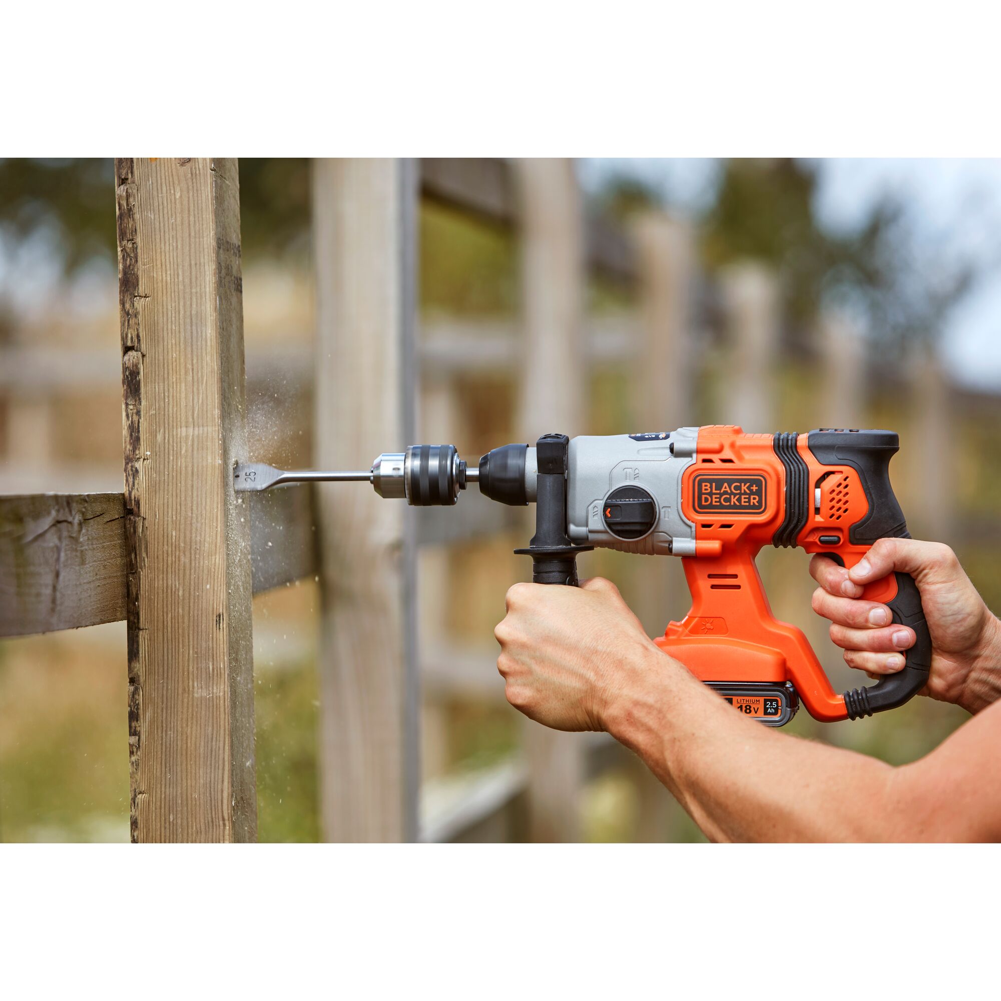 Cordless hammer drill online with vacuum